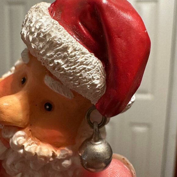 💙 Vintage Resin Santa Claus Pin 2" Christmas Holidays Accessory Xmas Retro - Picture 6 of 8